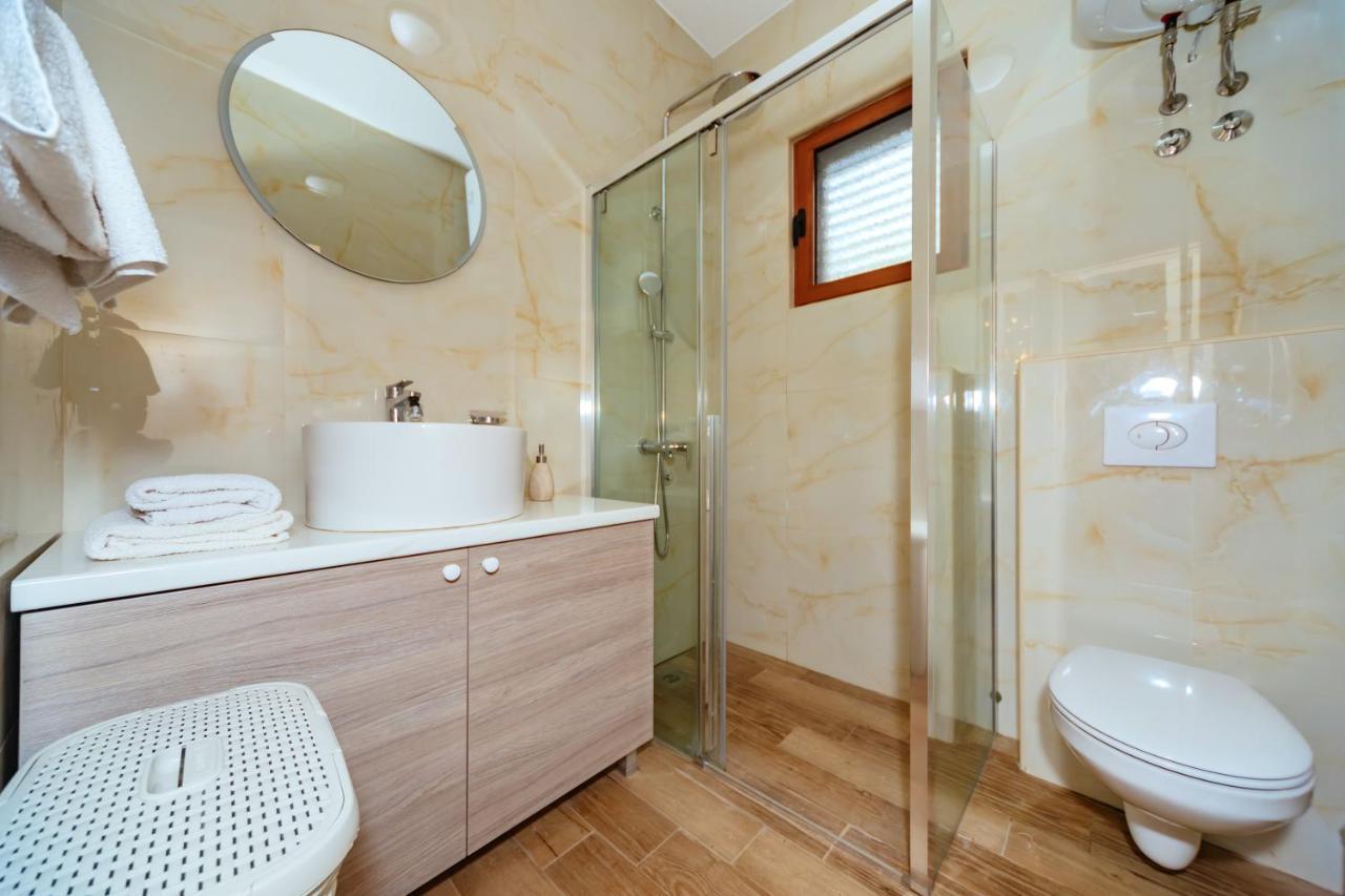 Holiday Home Sea Petrovac エクステリア 写真
